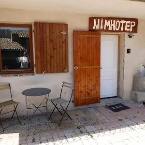 Maison d'hôtes Le Nimhotep, Briançonnet